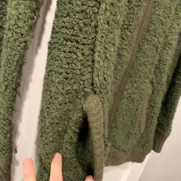 NEW Free People Wool Blend Ivory Crochet Asymmetrical Zip Sweatshirt Oversized - Picture 3 of 8